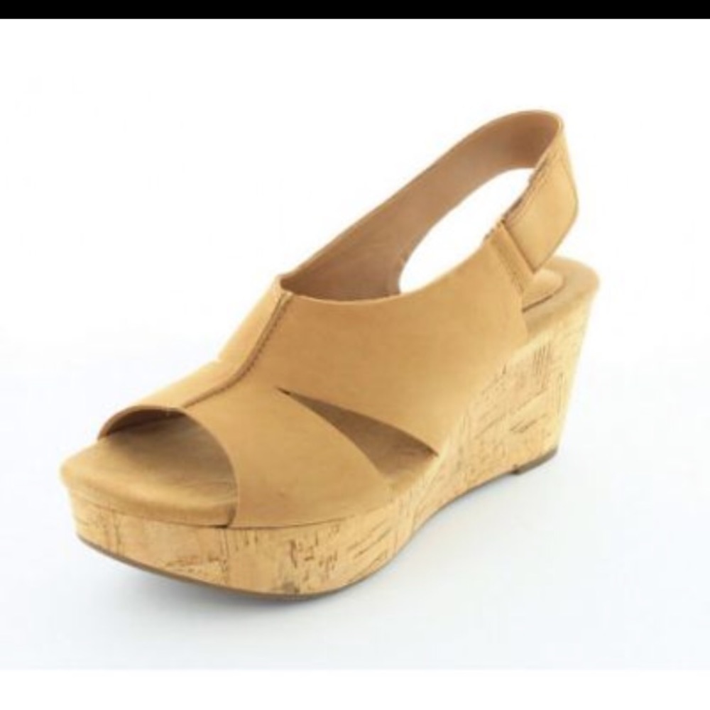 CLARKS WOMENS CASLYNN LIZZIE SANDAL